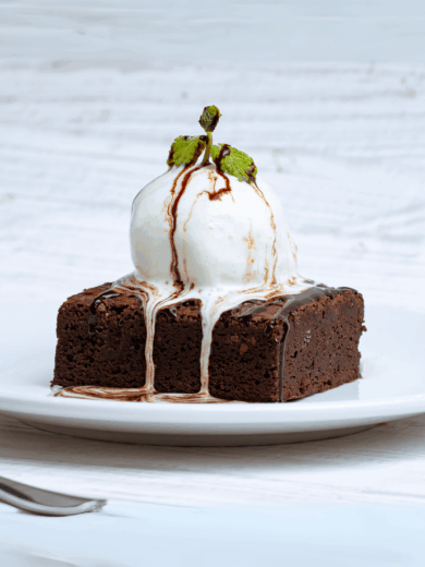 Brownie with Ice Cream