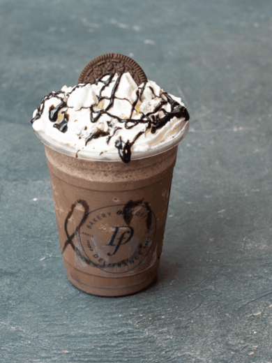 Cookies & Cream Frappe
