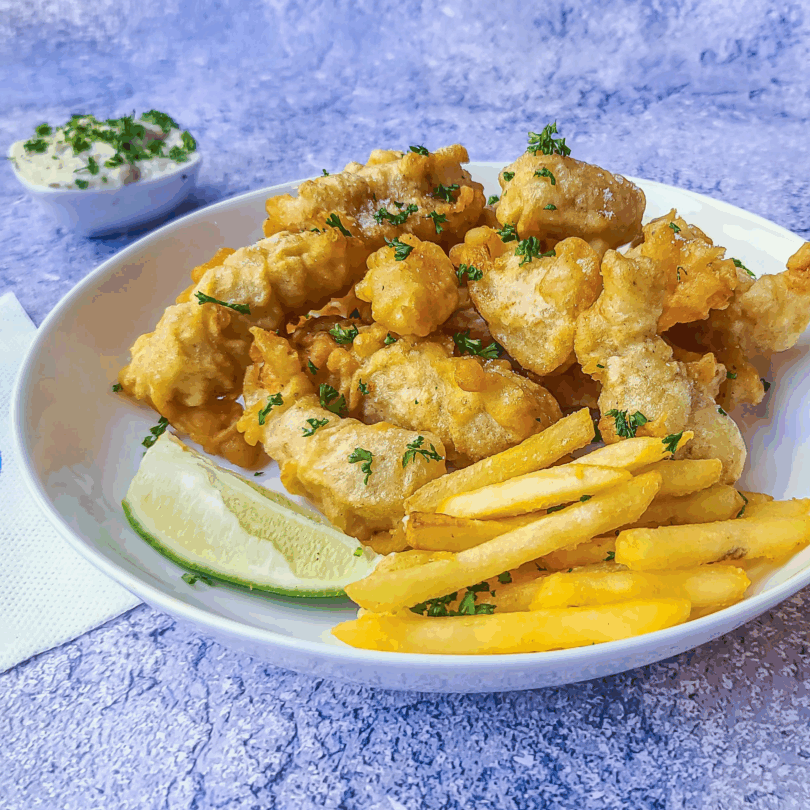 Seafood Platter with Tartar Sauce