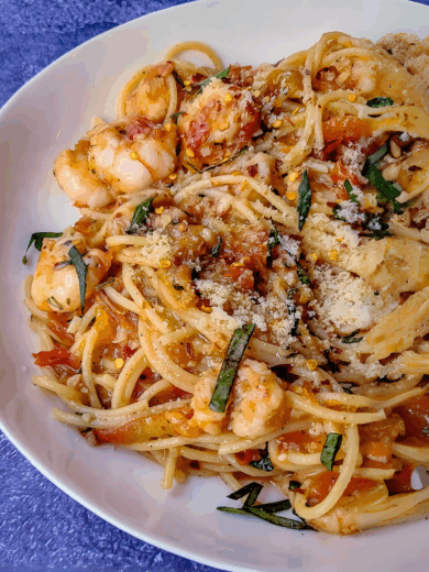 Shrmp Pomodoro with Spaghetti