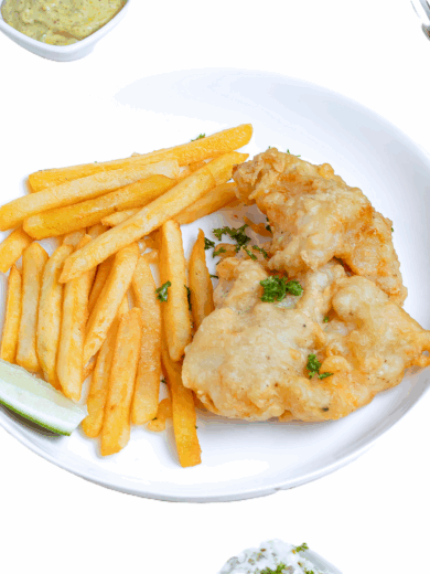 Fish & Fries Served with Tartar Sauce