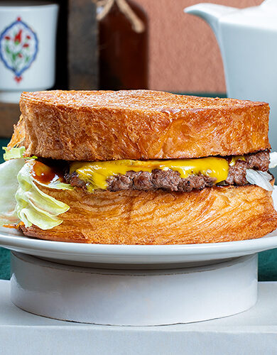 Croissant Burger